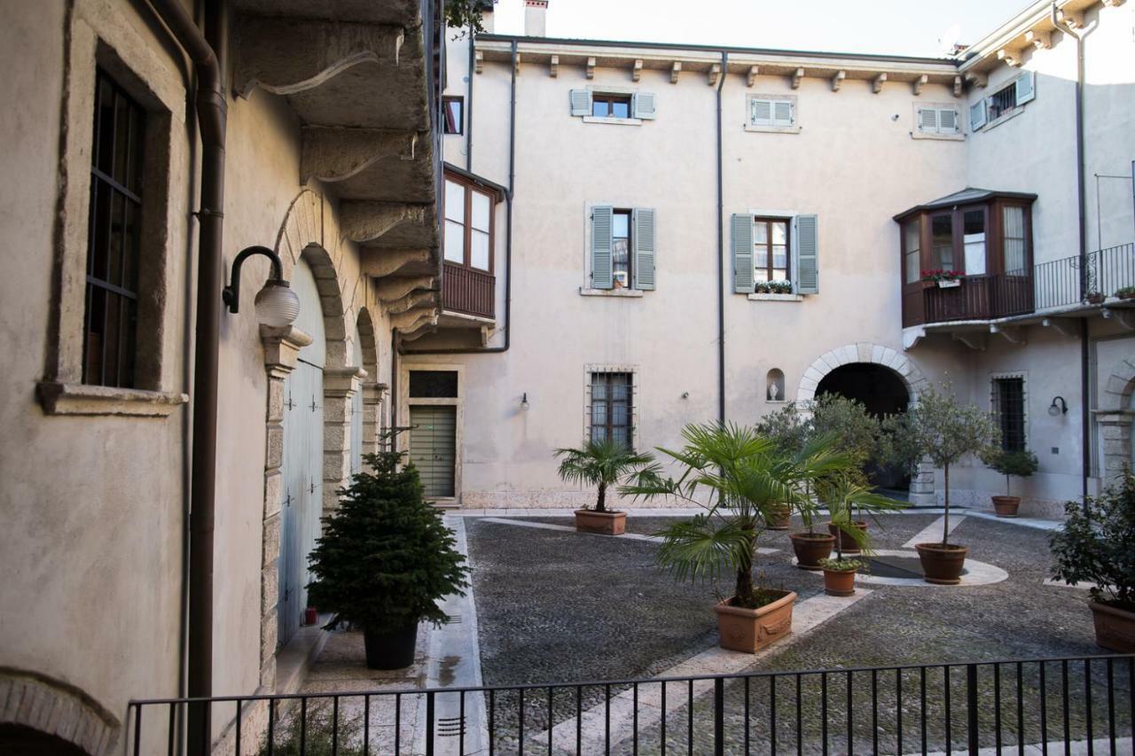 Antiche Colonne Suite Verona Eksteriør bilde