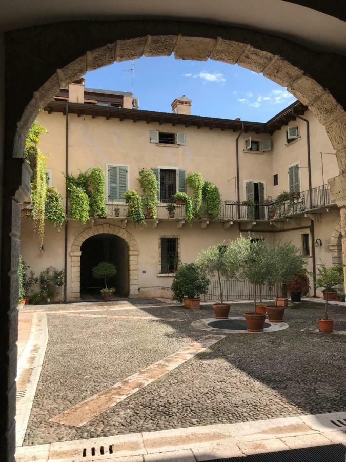 Antiche Colonne Suite Verona Eksteriør bilde